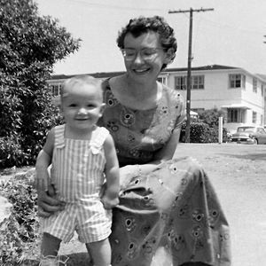 Meet your Posher, Lori